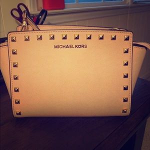 Michael Kors Selma Studded (Rose Gold) Handbag